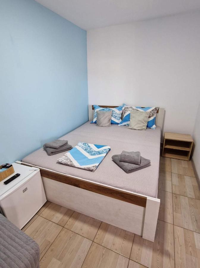 Ferienwohnung Pagini Din Vama Vama Veche Exterior foto